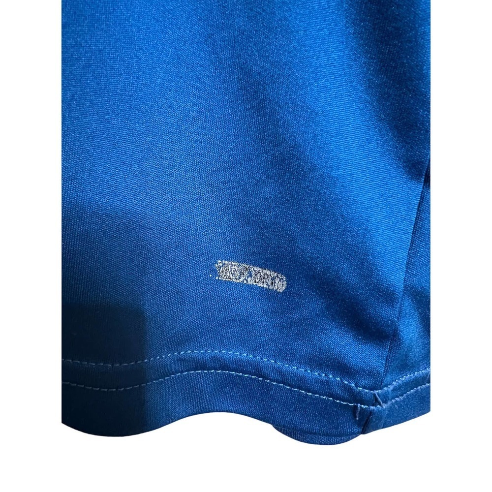 Blue Shirt - Picture 2 of 4
